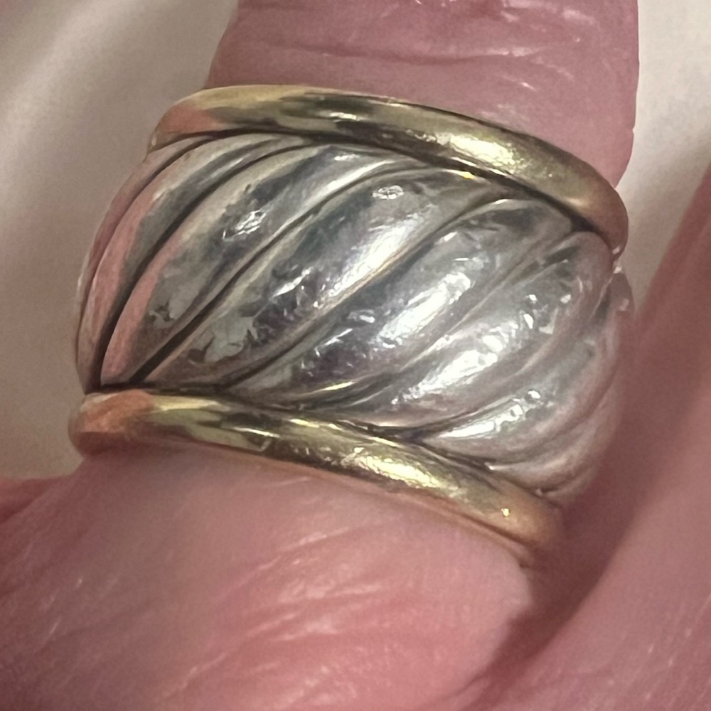 David Yurman Cigar Cable Thoroughbred wide Ring. Size 7.  Beautiful find! - Picture 8 of 12